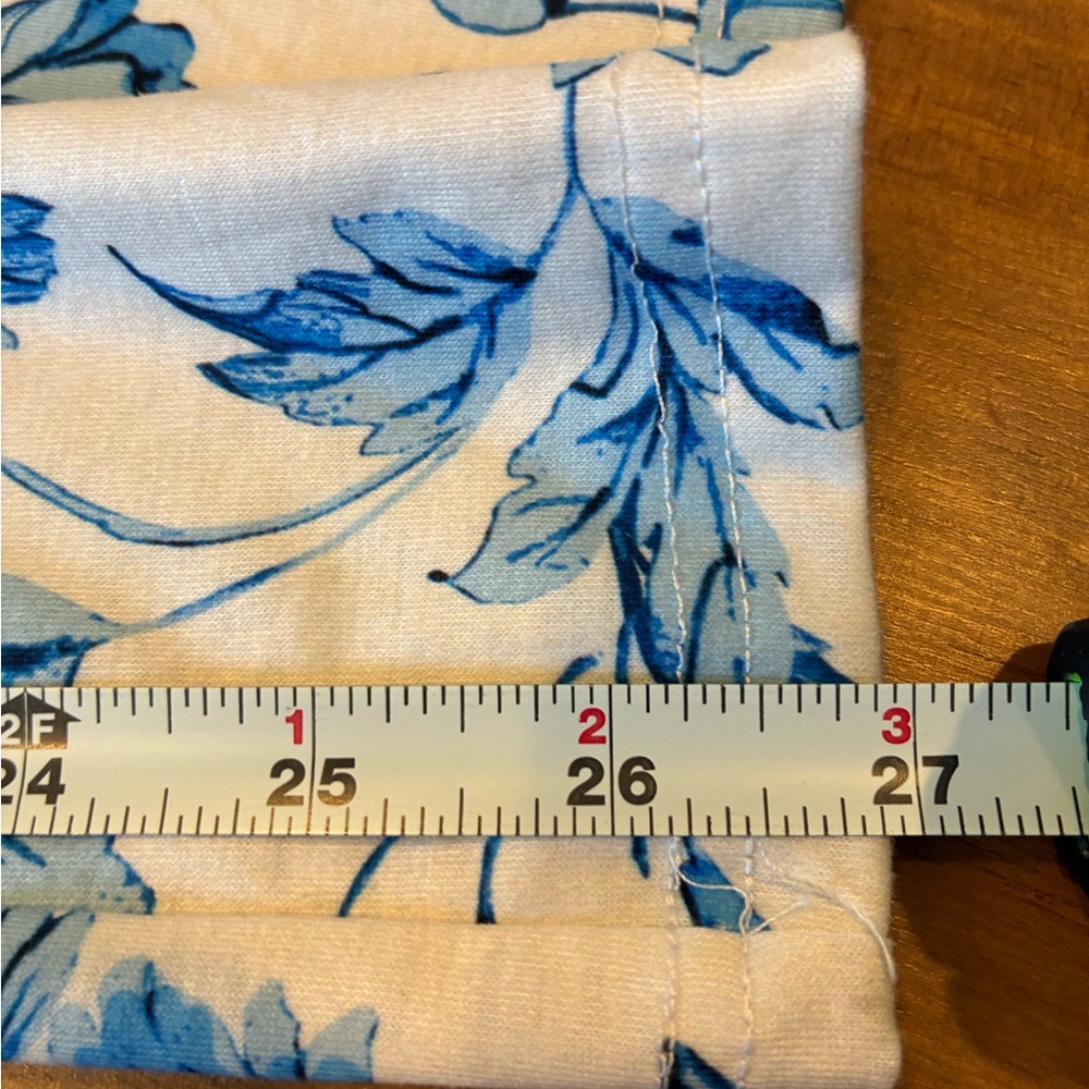 Blue Floral Button-Front Jumpsuit With Pockets - Picture 7 of 11